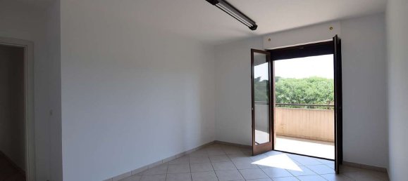 Büro in Città Sant'Angelo, Italy 102m², Nr. 263921 12