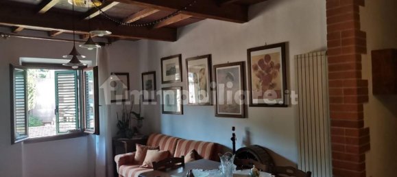 2 غرف نوم شقة في Poggibonsi, Italy رقم 191621 3