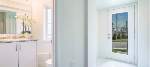 3 bedrooms House in Mississauga, Canada No. 879 7