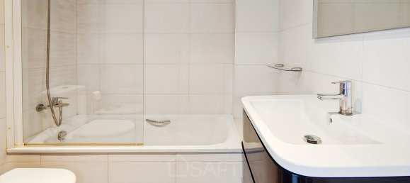 3 chambres Appartement à Barcelona, Spain No. 72165 18