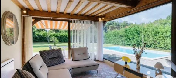 4 Schlafzimmer Haus in Pont-l'Eveque, France, Nr. 325185 3