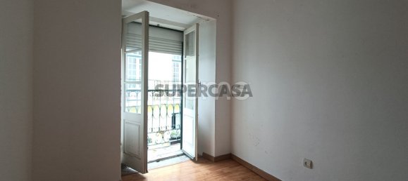 355m² Building in Lisbon, Portugal No. 160149 28