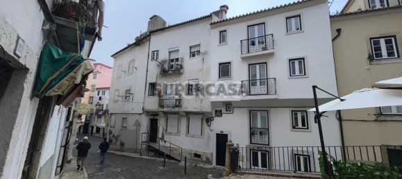 355m² Building in Lisbon, Portugal No. 160149 5