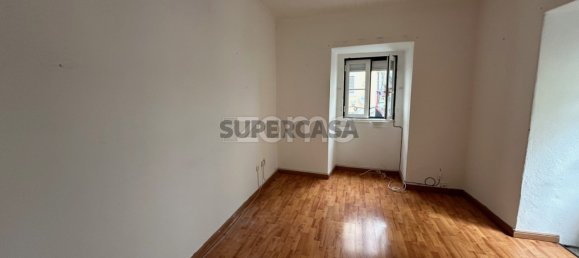 355m² Building in Lisbon, Portugal No. 160149 10