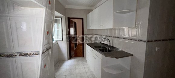 355m² Building in Lisbon, Portugal No. 160149 11