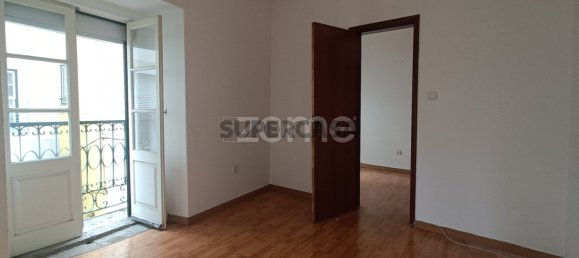 355m² Building in Lisbon, Portugal No. 160149 27