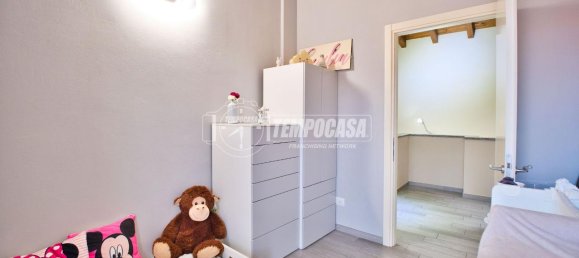 Apartamento de 4 habitaciónes en Cameri, Italy No. 136212 25