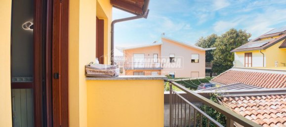 Apartamento de 4 habitaciónes en Cameri, Italy No. 136212 33