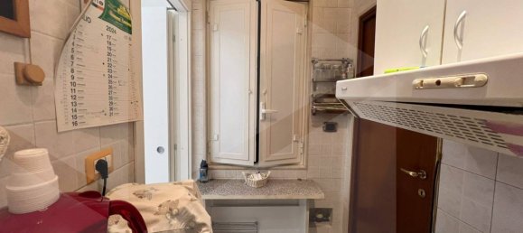 Квартира с 2 комнатами в Бари, Италия № 28514 13