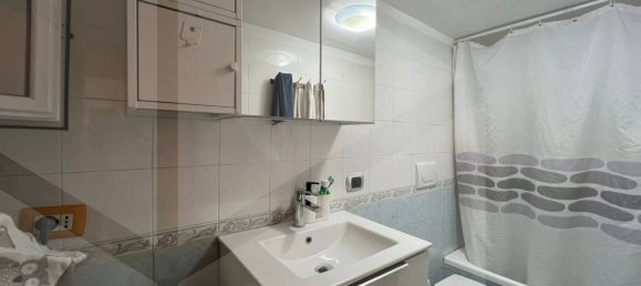 Квартира с 2 комнатами в Бари, Италия № 28514 14