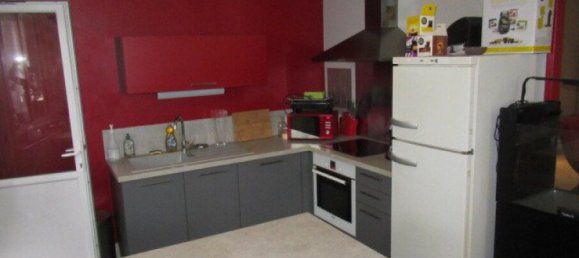 Casa T3 em Saint-Yorre, France N.º 341466 2