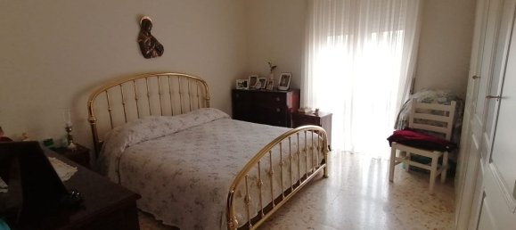 4 rooms Apartment in Avellino, Italy No. 78103 9