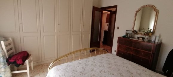 4 rooms Apartment in Avellino, Italy No. 78103 8