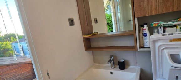 3 bedrooms House in La Ciotat, France No. 334515 7