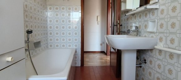 Apartamento T3 em Parma, Italy N.º 353771 20