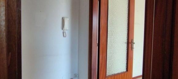 Apartamento T3 em Parma, Italy N.º 353771 10