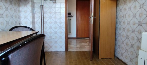 Apartamento T3 em Parma, Italy N.º 353771 25