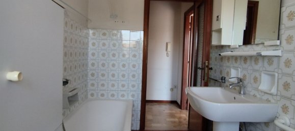 Apartamento T3 em Parma, Italy N.º 353771 18