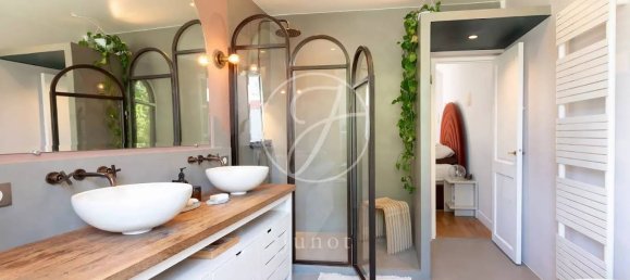 Casa de 3 dormitorios en Paris, France No. 167139 15