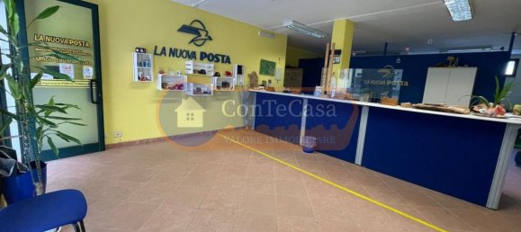 80m² Commercial property in Porto Torres, Italy No. 71913 6