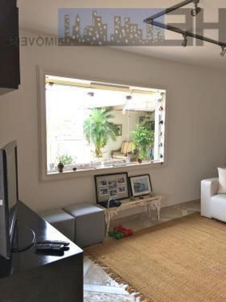 4 bedrooms House in Sao Paulo, Brazil No. 439311