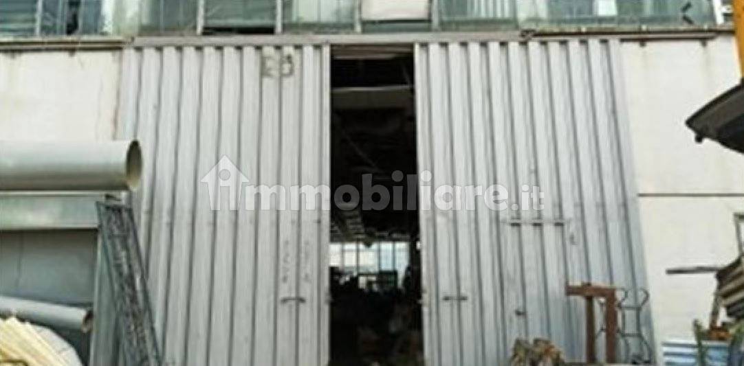 1140m² Warehouse in Medolla, Italy No. 317781