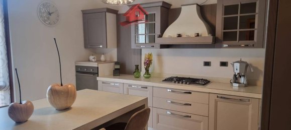 3 bedrooms Villa in Brembate, Italy No. 150100 12