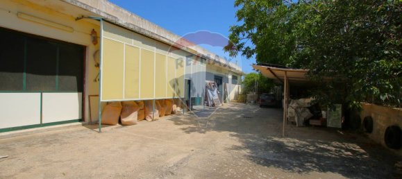 Propriété commerciale à Syracuse, Italy 592m² No. 243198 4