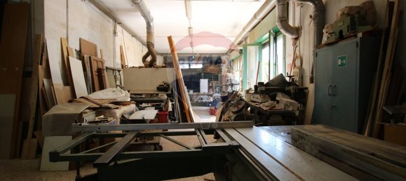 Propriété commerciale à Syracuse, Italy 592m² No. 243198 2