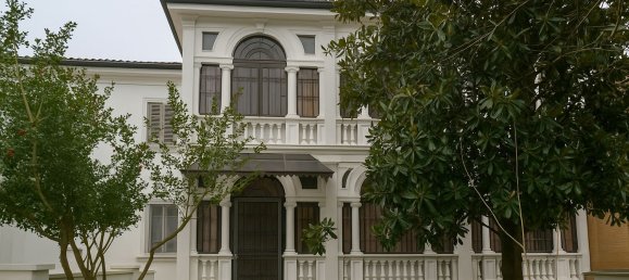 4 Schlafzimmer Wohnung in Vinovo, Italy, Nr. 380321 3