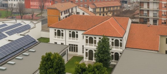 4 Schlafzimmer Wohnung in Vinovo, Italy, Nr. 380321 8