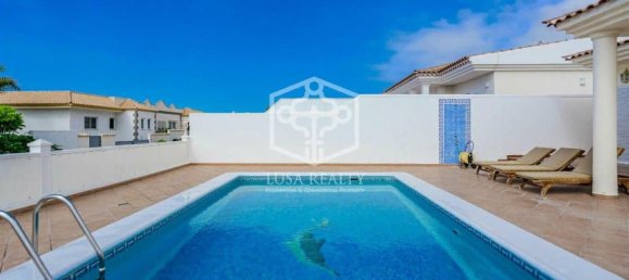 3 bedrooms Villa in Adeje, Spain No. 16408 5