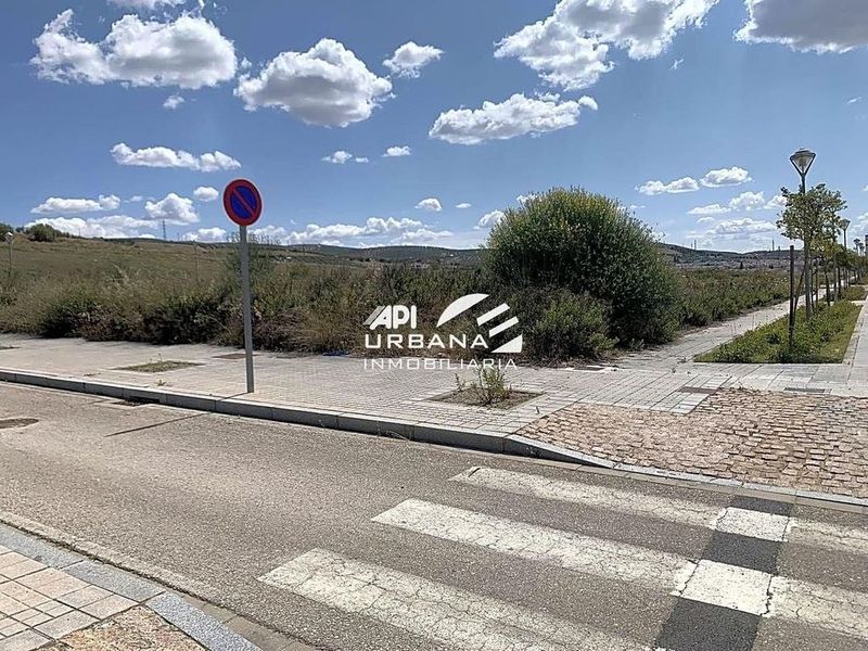  قطعة أرض في Cordoba, Spain 165متر مربع رقم 222404