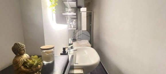 1 bedroom Apartment in Turin, Italy No. 93000 10