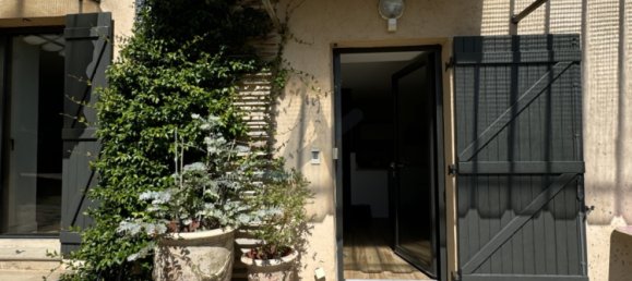 5 bedrooms House in Rhone, France No. 351696 17