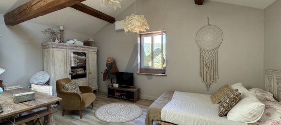 5 bedrooms House in Rhone, France No. 351696 6