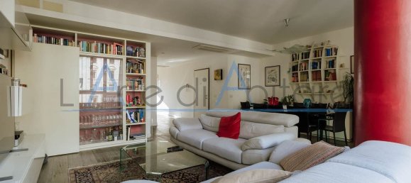 8 bedrooms Apartment in Padua, Italy No. 346009 4