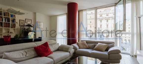8 bedrooms Apartment in Padua, Italy No. 346009 2