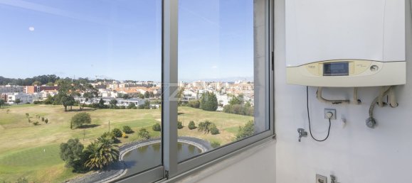 4 غرف نوم منزل ذو طابقين في Senhora da Hora, Portugal رقم 38147 13