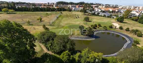 4 غرف نوم منزل ذو طابقين في Senhora da Hora, Portugal رقم 38147 38