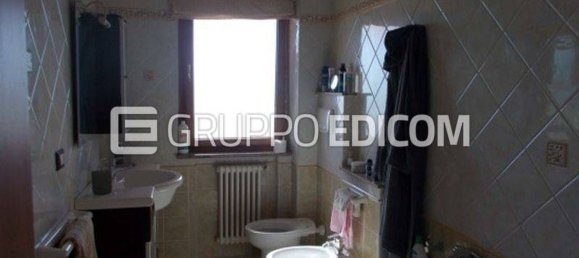 Apartamento de 4 habitaciónes en Satriano, Italy No. 99300 8