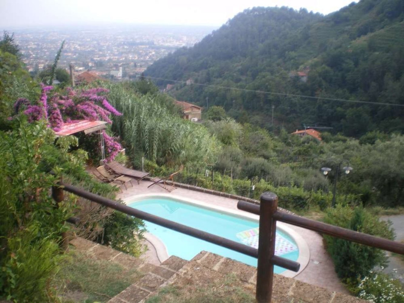 Villa de 7 habitaciónes en Pietrasanta, Italy No. 229152