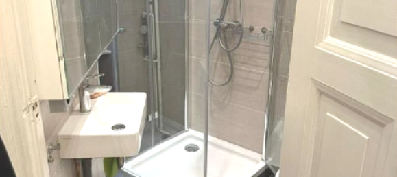 Квартира с 2 комнатами в Фриденау, Германия № 325190 9