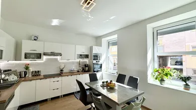 4غرفة شقة في Eggenberg, Austria رقم 182100