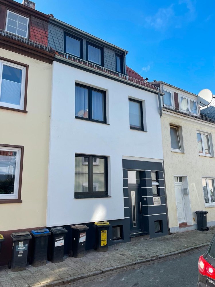 3 bedrooms Townhouse in Bremen, Germany No. 288598