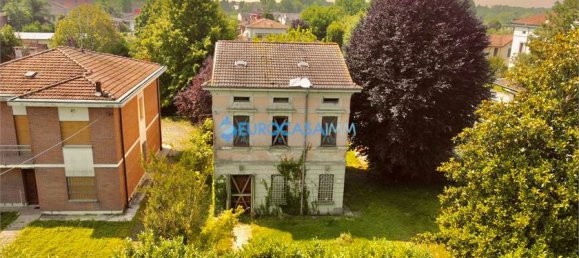 4 Schlafzimmer Haus in Moglia, Italy, Nr. 61131 4