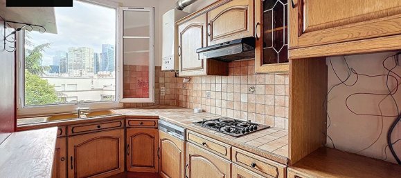 2 bedrooms Apartment in Courbevoie, France No. 176595 10