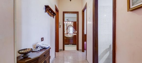 3-Zimmer Wohnung in Rome, Italy, Nr. 75457 7