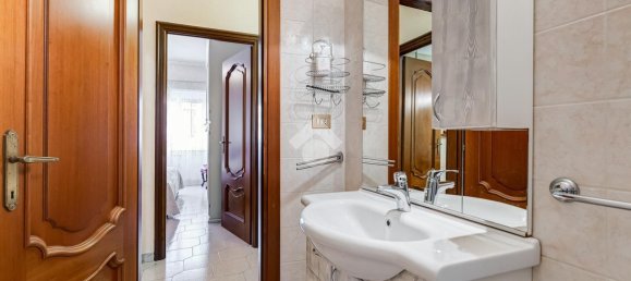 3-Zimmer Wohnung in Rome, Italy, Nr. 75457 2