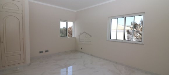 5 bedrooms House in Almancil, Portugal No. 95701 17
